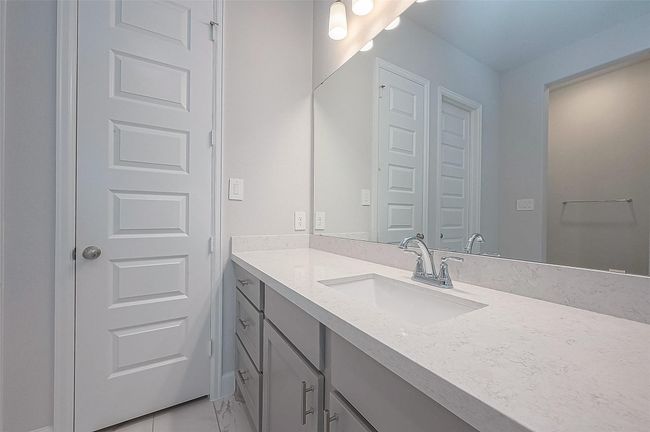 29042 Hauter Way, House other with 4 bedrooms, 4 bathrooms and 3 parking in Fulshear TX | Image 45