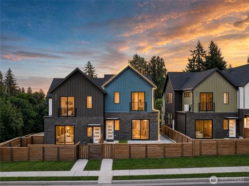 b-18603 104th Ave Ne, Bothell, WA, 98011-3822 | Card Image