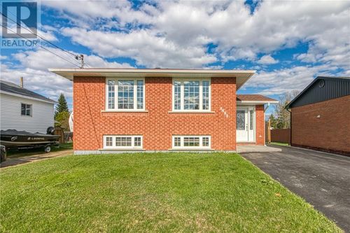 4680 Frontenac Cres, Val Therese, ON, P3P1S3 | Card Image