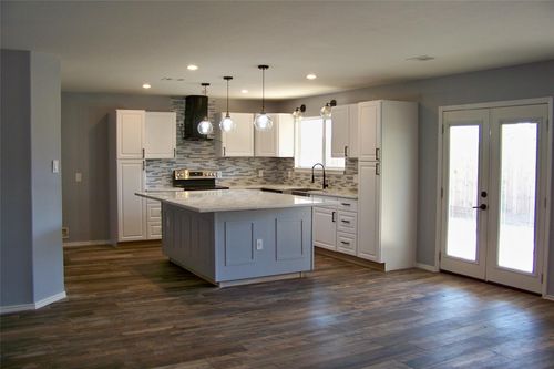 503 Leaf Cluster Ct E, Conroe, TX, 77301-2363 | Card Image