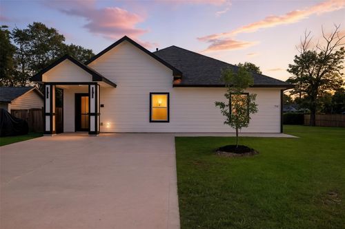7838 Pecan Villas Dr, Houston, TX, 77061-1632 | Card Image