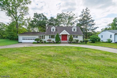 107 Konner Ave, Montville, NJ, 07045-9665 | Card Image