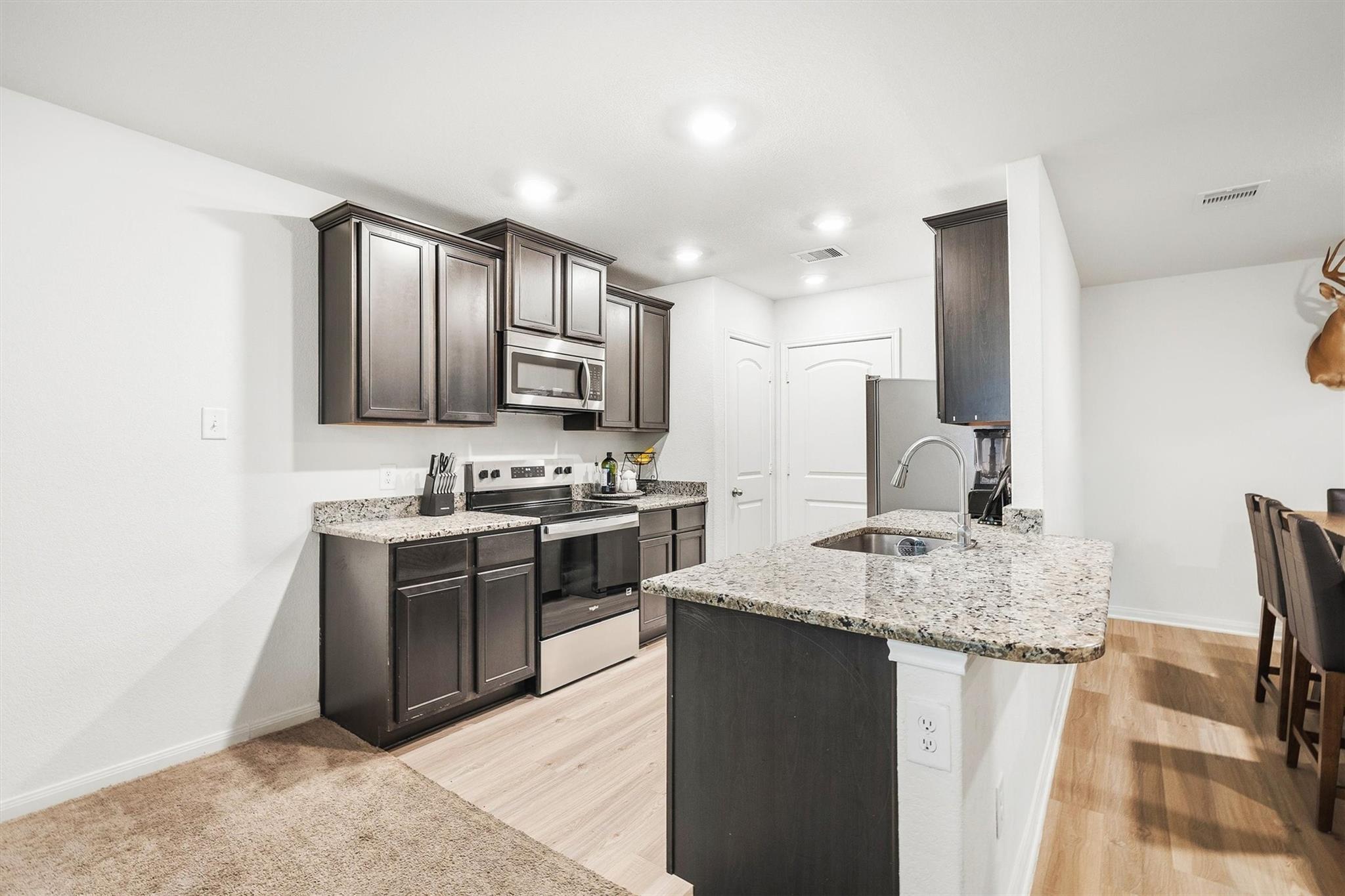 Residential Lease in Cleveland 2