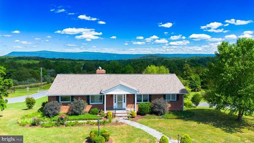 2521 Mt Hebron Rd, STRASBURG, VA, 22657-3815 | Card Image