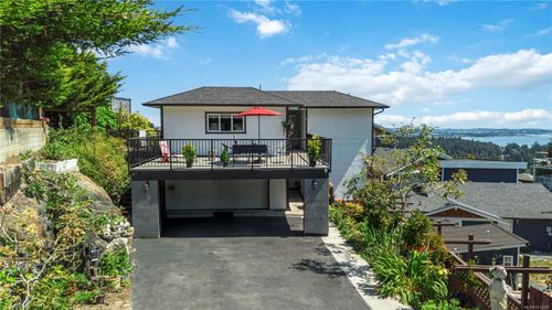 3403 Karger Terr, Colwood, BC, V9C3K4 | Card Image