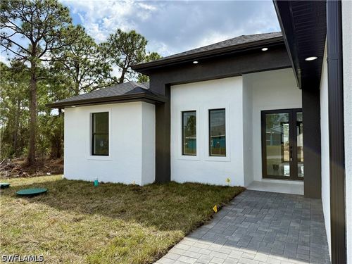 830 Wolverine St E, LEHIGH ACRES, FL, 33974-0715 | Card Image