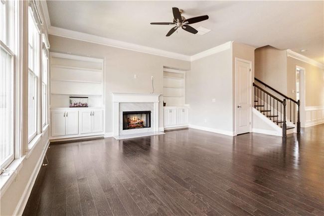 510 Suwanee Pass Ln, Townhouse with 3 bedrooms, 4 bathrooms and null parking in Suwanee GA | Image 10
