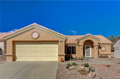 2621 Lotus Hill Dr, Las Vegas, NV, 89134-7858 | Card Image