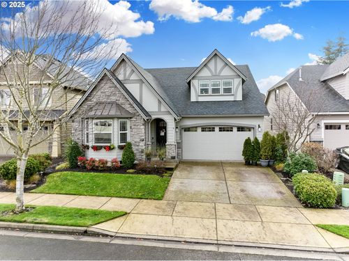 422 Turnberry Ave, Woodburn, OR, 97071-7740 | Card Image