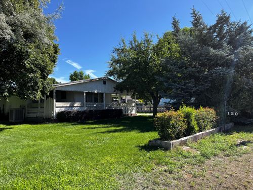320 N Highway 12, Henrieville, UT, 84736 | Card Image