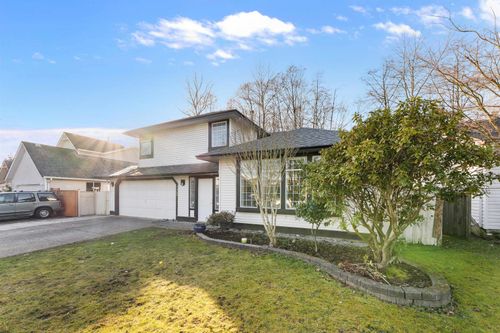 7309 123 St, Surrey, BC, V3W9J2 | Card Image