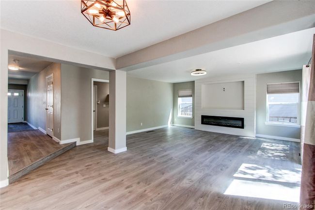 2432 Candleglow St, House other with 4 bedrooms, 3 bathrooms and 2 parking in Castle Rock CO | Image 17