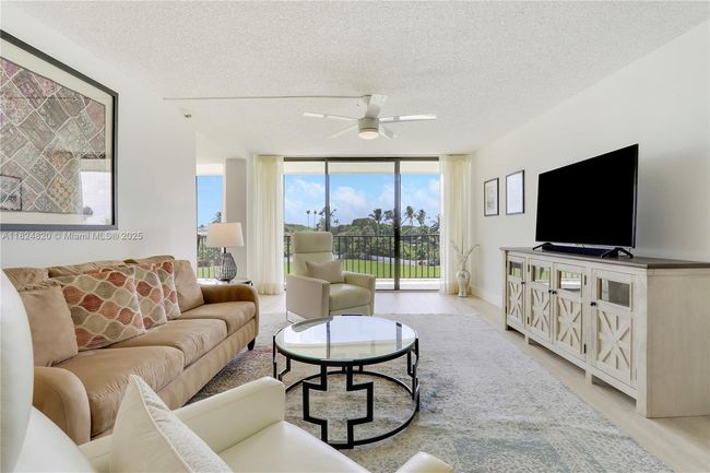 APT-311 - 1300 S Highway A1a, Condo with 2 bedrooms, 2 bathrooms and null parking in Jupiter FL | Image 41