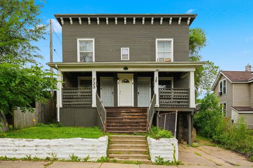 733 Bradley St, Saint Paul, MN, 55130-4183 | Card Image