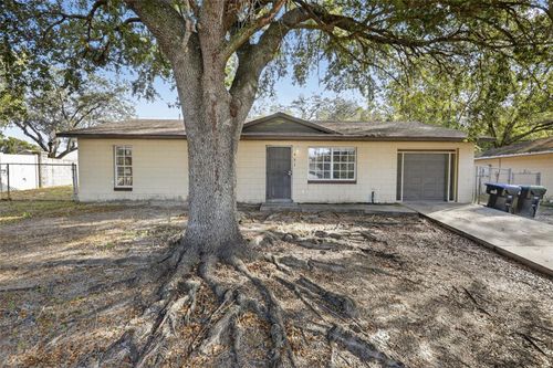 493 Apopka Hills Cir, APOPKA, FL, 32703-6936 | Card Image