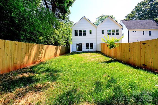 2507 Elon St, Townhouse with 3 bedrooms, 3 bathrooms and null parking in Charlotte NC | Image 30