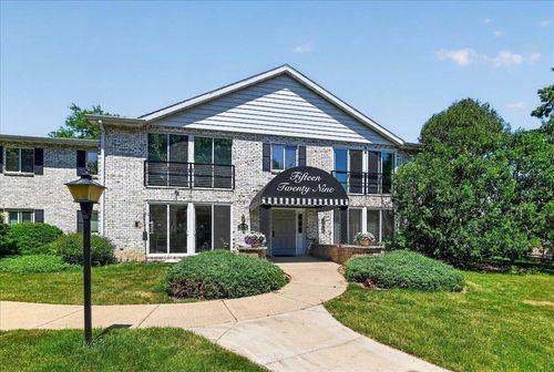 g-1529 Golf View Rd, Madison, WI, 53704-7043 | Card Image