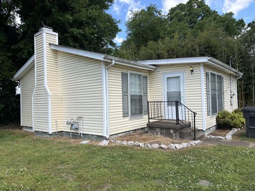 c-810C Trotwood Ave, Columbia, TN, 38401 | Card Image