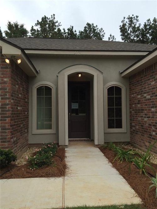 420 Shelby Marie Dr, Madisonville, LA, 70447-9513 | Card Image