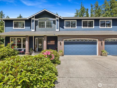 8817 Lakewood Rd, Stanwood, WA, 98292-6155 | Card Image