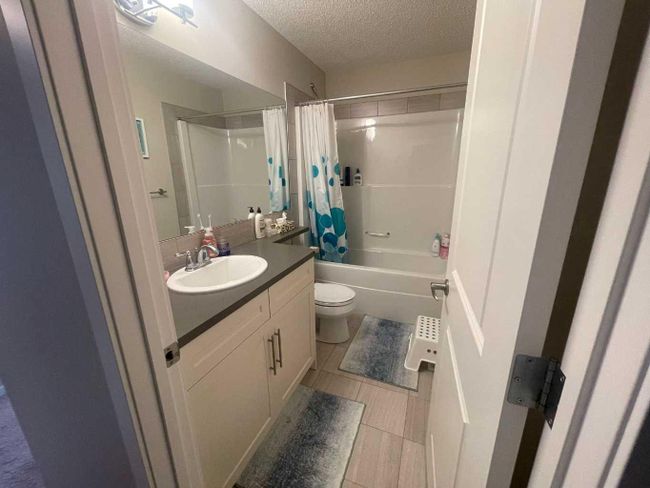 215 Nolancrest Rise Nw, Home with 3 bedrooms, 2 bathrooms and 4 parking in Calgary AB | Image 16