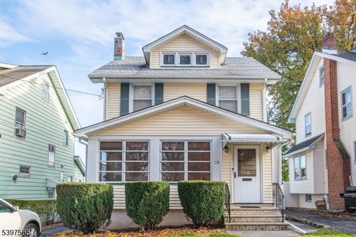 118 Cedar Hill Ave, Belleville, NJ, 07109-2035 | Card Image