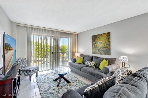 407-1300 Gulf Shore Blvd N, NAPLES, FL, 34102-4923 | Card Image