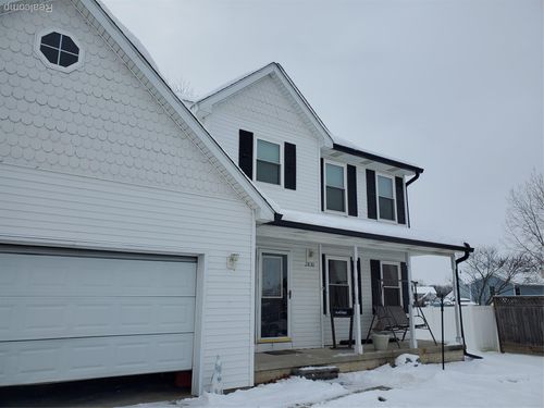 2830 Bonny Brook Dr, Howell, MI, 48843-8368 | Card Image