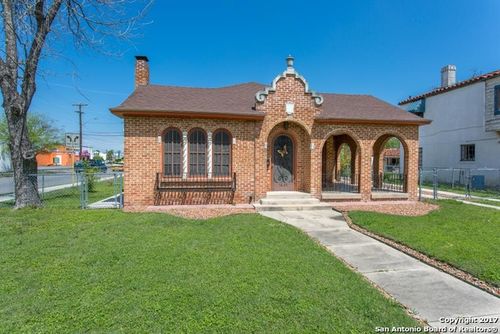 1633 W Kings Hwy, San Antonio, TX, 78201-5004 | Card Image