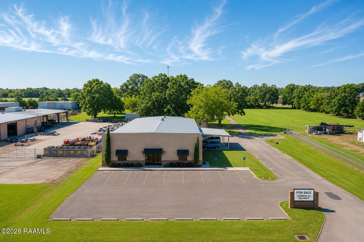 255 Rousseau Rd, Youngsville, LA 70592
