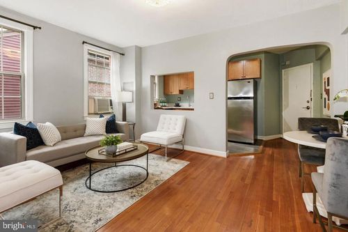 apt-206-1439 Euclid St Nw, WASHINGTON, DC, 20009-4525 | Card Image