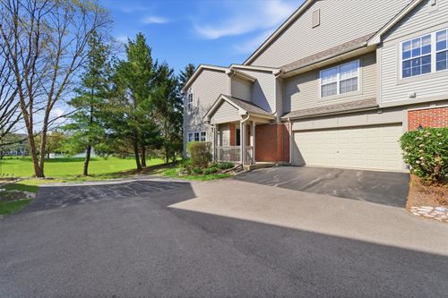 2255-2255 Vanderbilt Dr, Geneva, IL, 60134-4702 | Card Image