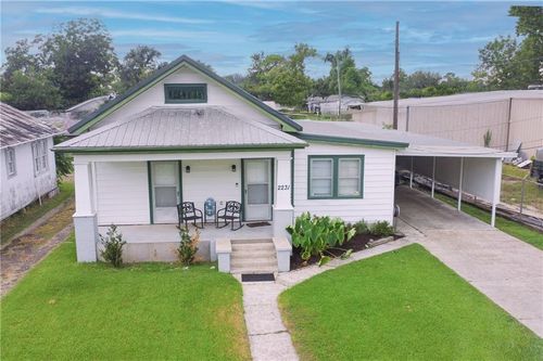 2231 Central Ave, Lutcher, LA, 70071-5236 | Card Image