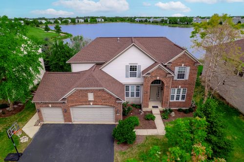 196 Chapin Way, Oswego, IL, 60543-4056 | Card Image