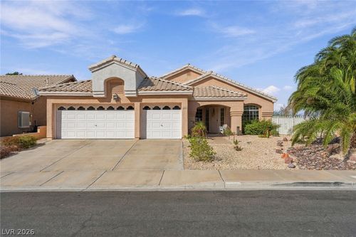 1057 Armillaria St, Henderson, NV, 89011-3107 | Card Image