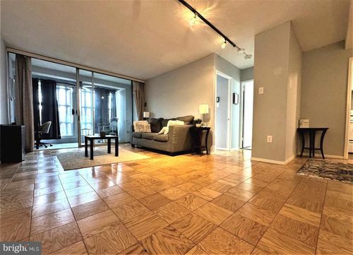 s147-1311 Delaware Ave Sw, WASHINGTON, DC, 20024-3965 | Card Image