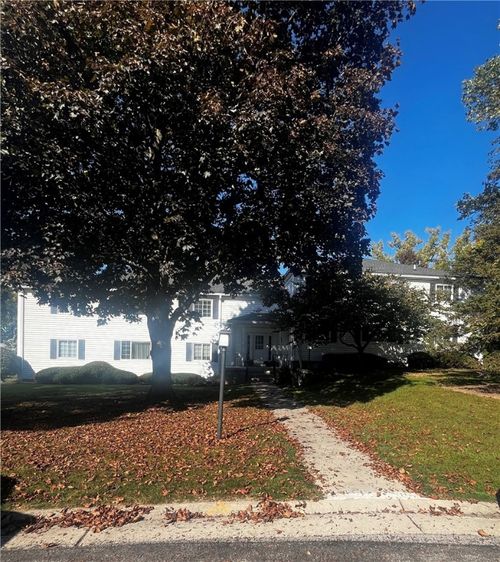 apt-a-27 Colonial Pkwy, Pittsford, NY, 14534-1241 | Card Image