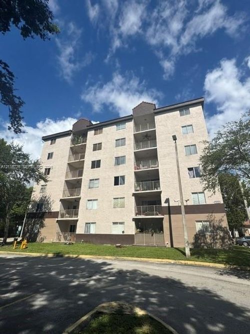 113-15231 Sw 80th St, Miami, FL, 33193-1353 | Card Image