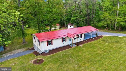 1510 Cold Run Valley Rd, BERKELEY SPRINGS, WV, 25411-4648 | Card Image