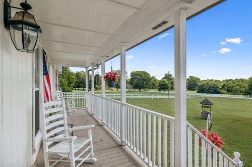 6227 Ladd Rd, Franklin, TN, 37067-7906 | Card Image