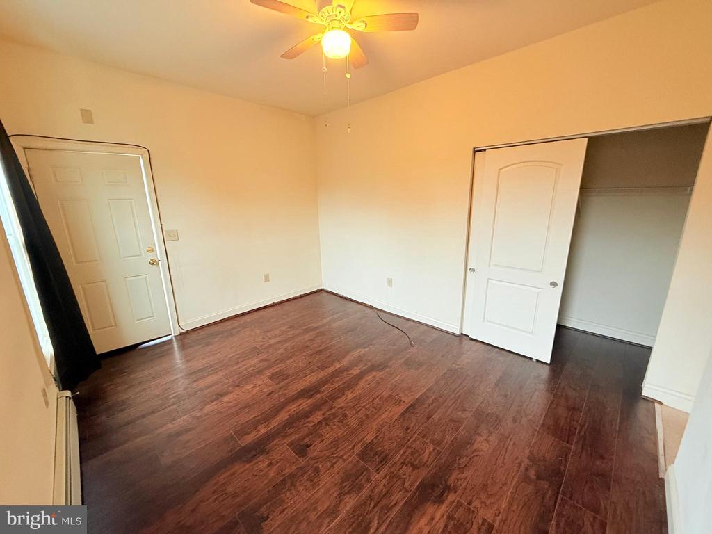 Commercial Sale in MOHNTON 2