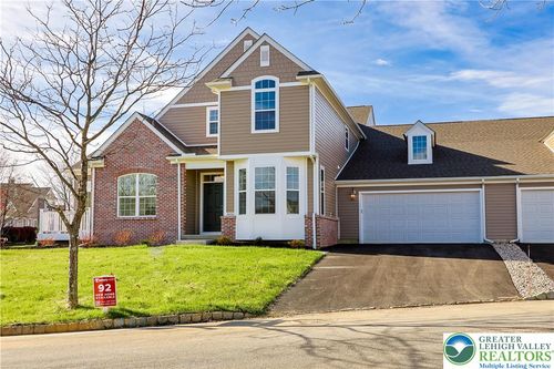 92-2430 Sonoma Ln, Forks Twp, PA, 18040-7468 | Card Image