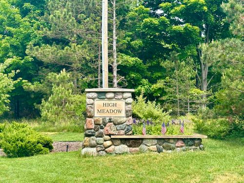 19 High Meadow Trl, Frankfort, MI, 49635 | Card Image