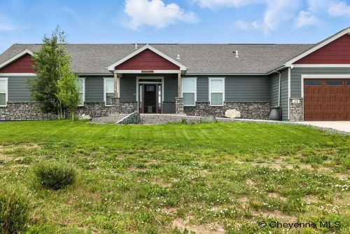 208 F Quarter Circle Loop, Cheyenne, WY, 82007-1856 | Card Image