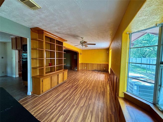 7947 Moore Rd, House other with 5 bedrooms, 4 bathrooms and 2 parking in Pearland TX | Image 10