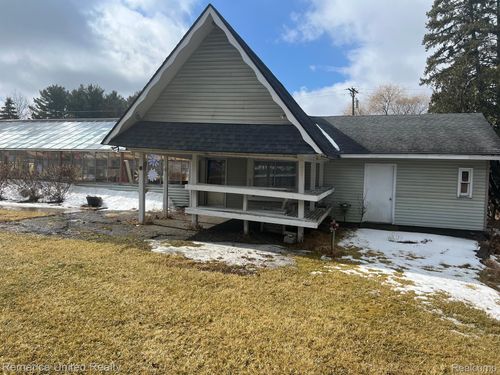 m-8480 E Mi State Road 36, Whitmore Lake, MI, 48189-9709 | Card Image