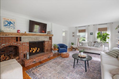 276 Oakhill Rd, Shelburne, VT, 05482-6726 | Card Image