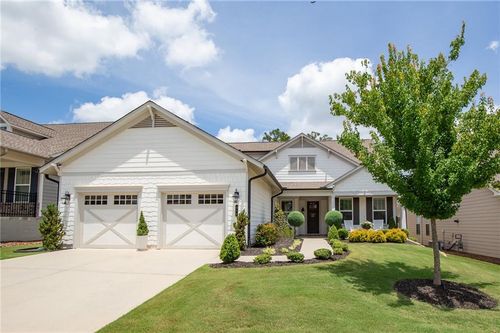 319 Erie Pt, Hoschton, GA, 30548-4503 | Card Image