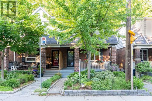 47 Bowmore Road, Toronto (Woodbine Corridor), ON, M4L3H8 | Card Image