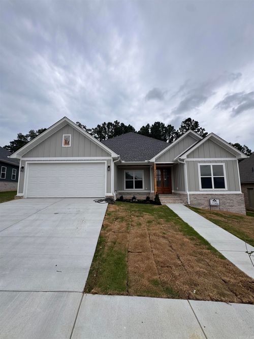 416 Court St, Bryant, AR, 72022-8172 | Card Image